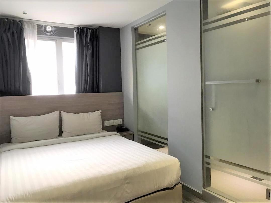 Hotel 99 Pusat Bandar Puchong Zewnętrze zdjęcie